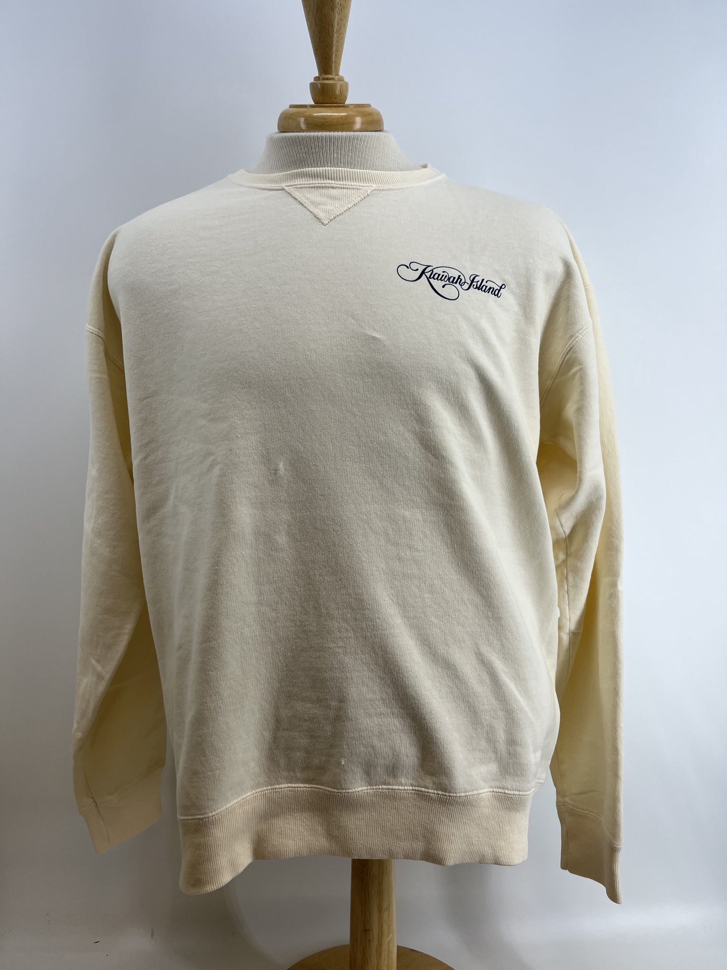 KI CW Fleece Crew - Script LC Parchment