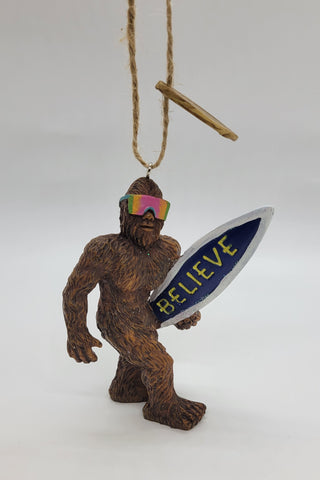 KI Resin Bigfoot w/ Surfboard