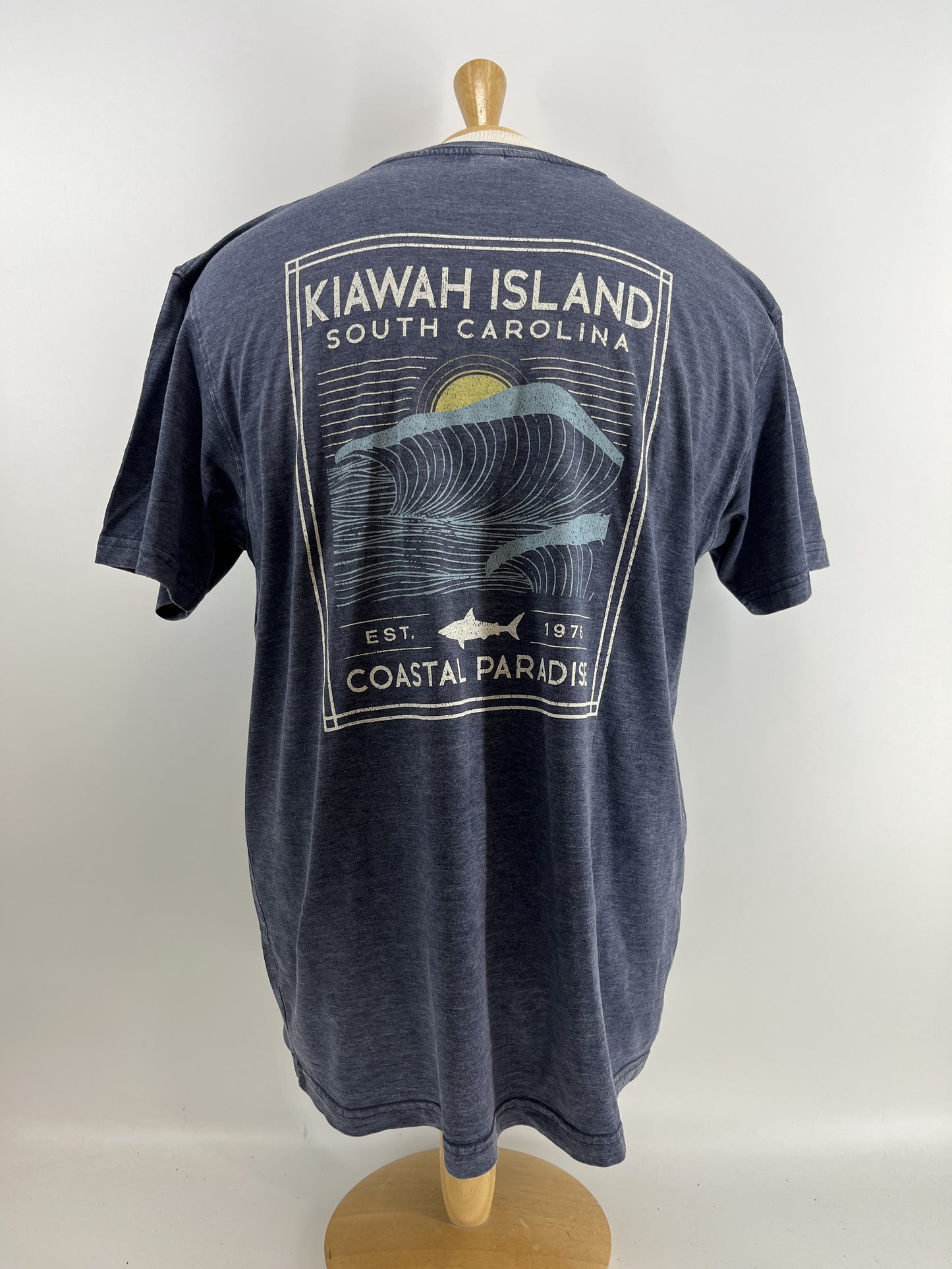 KI Min Wash Relax Tee Kinetic Wave Shark