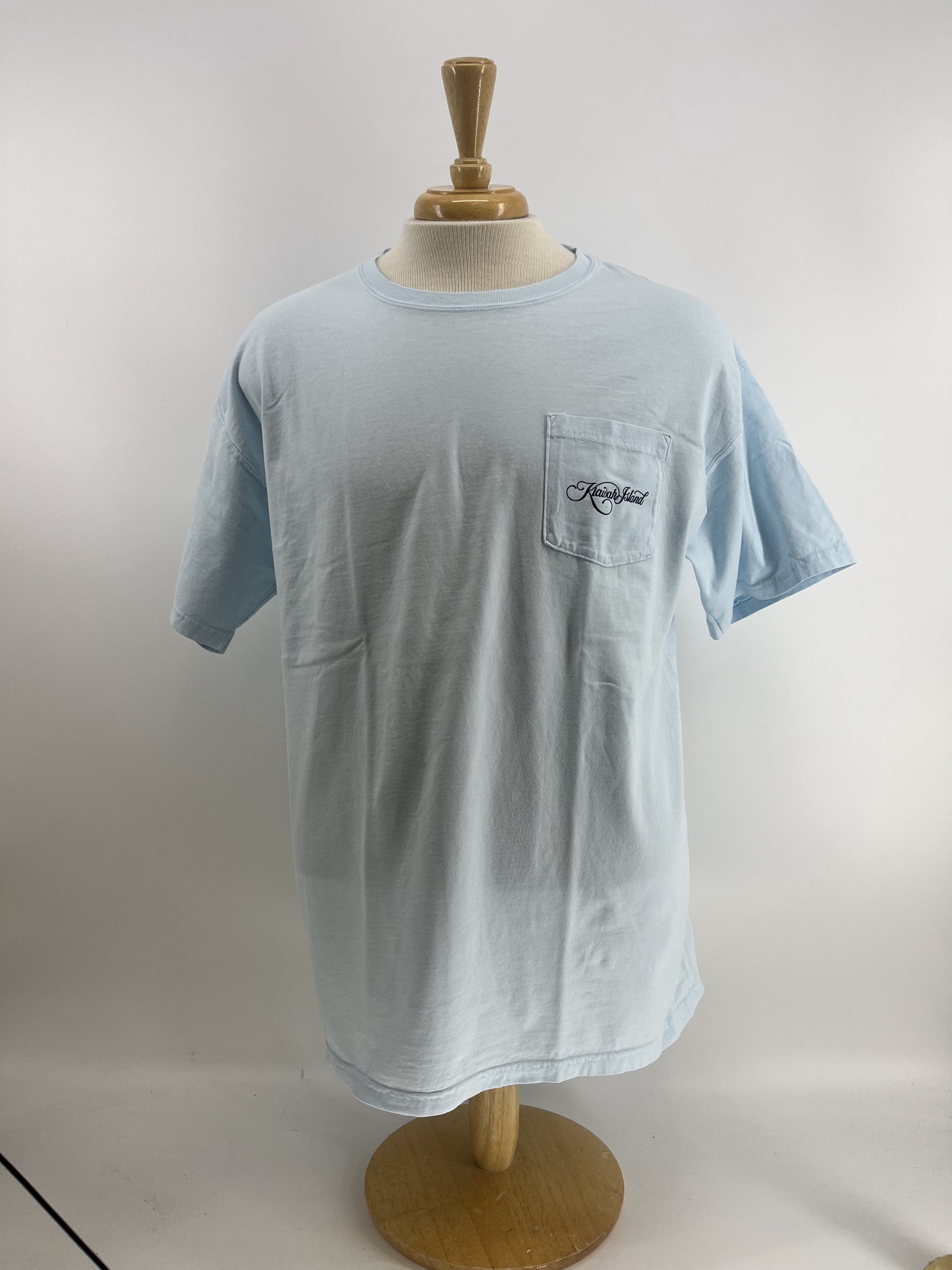 KI Script LC SS Pkt Tee - SB