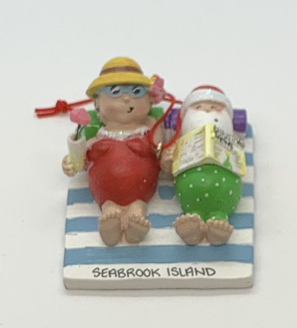 SI Mrs Claus at Beach