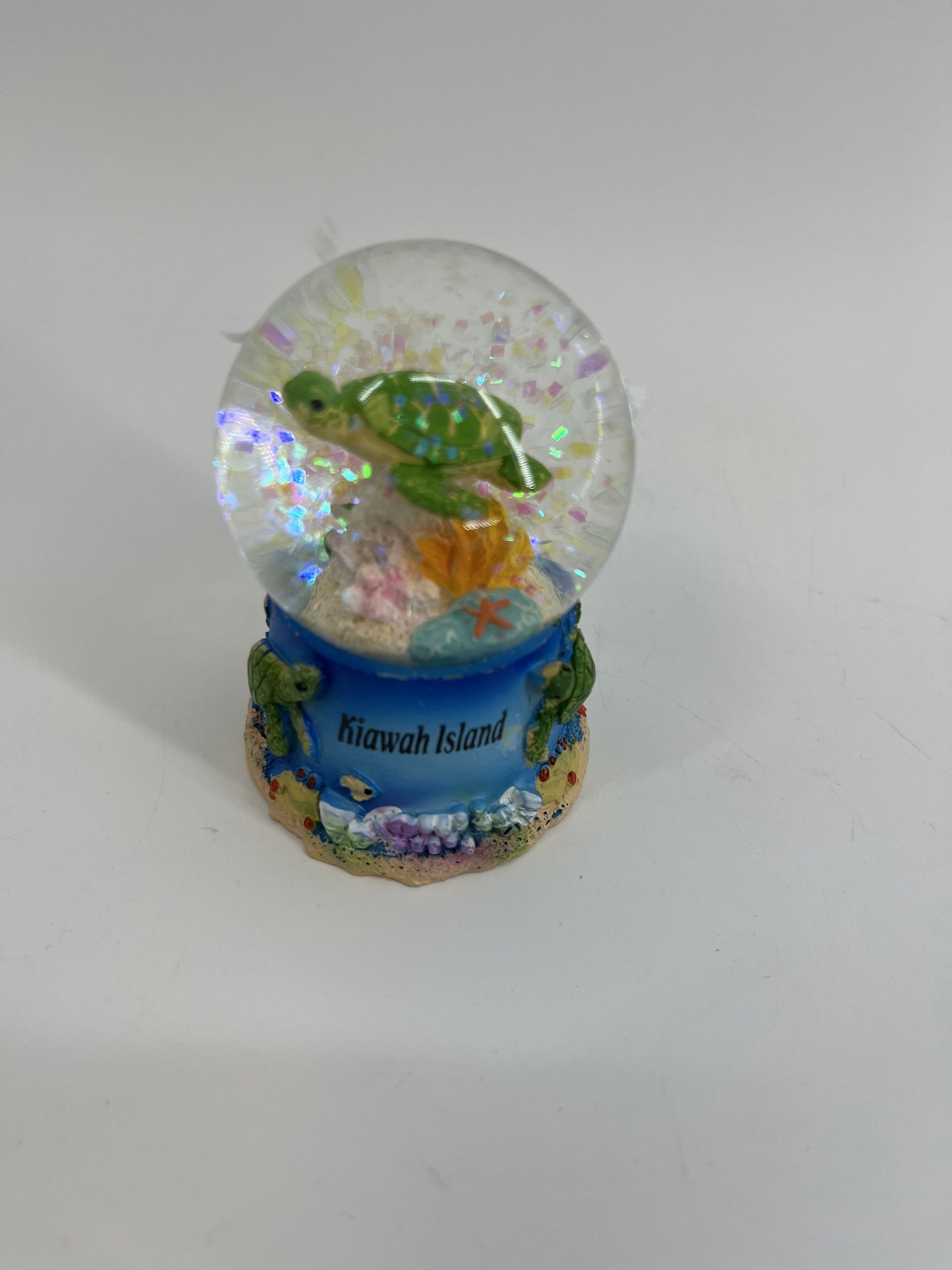 KI Sea Turtle Scene Snowglobe